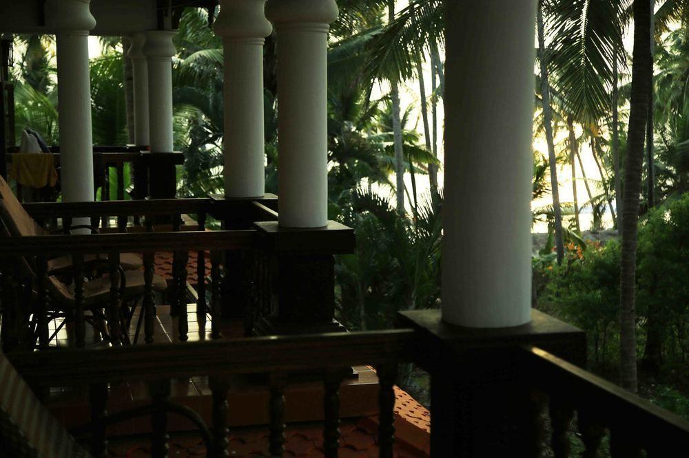 Woodhouse Beach Resort วาร์คาลา ภายนอก รูปภาพ